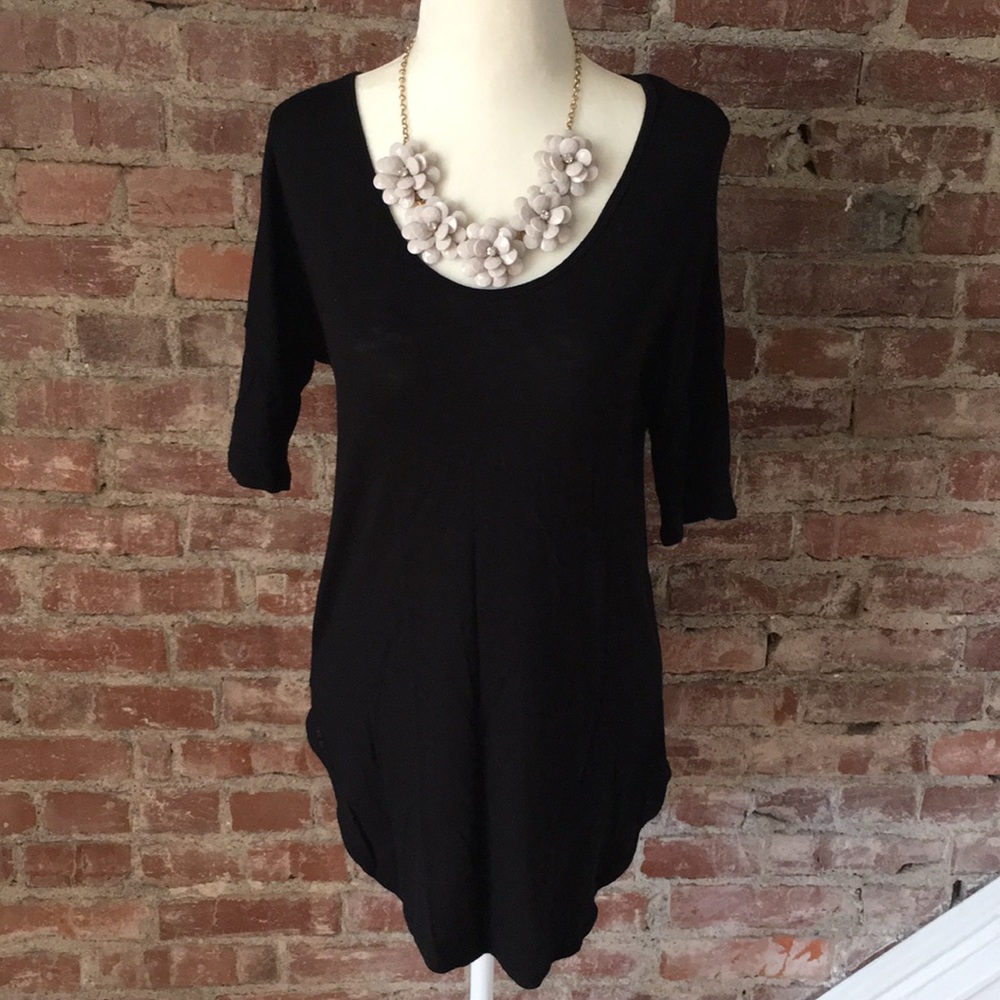 Old Navy Luxe Comfy Black Long Tee